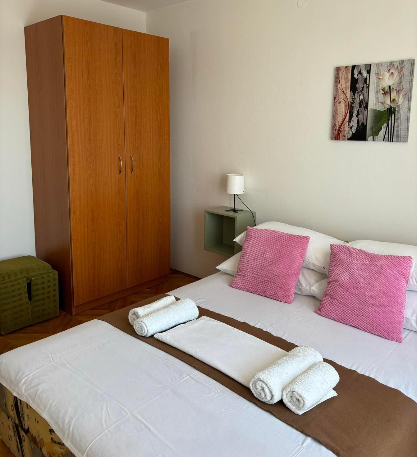 Helen Apartments Crikvenica Ngoại thất bức ảnh