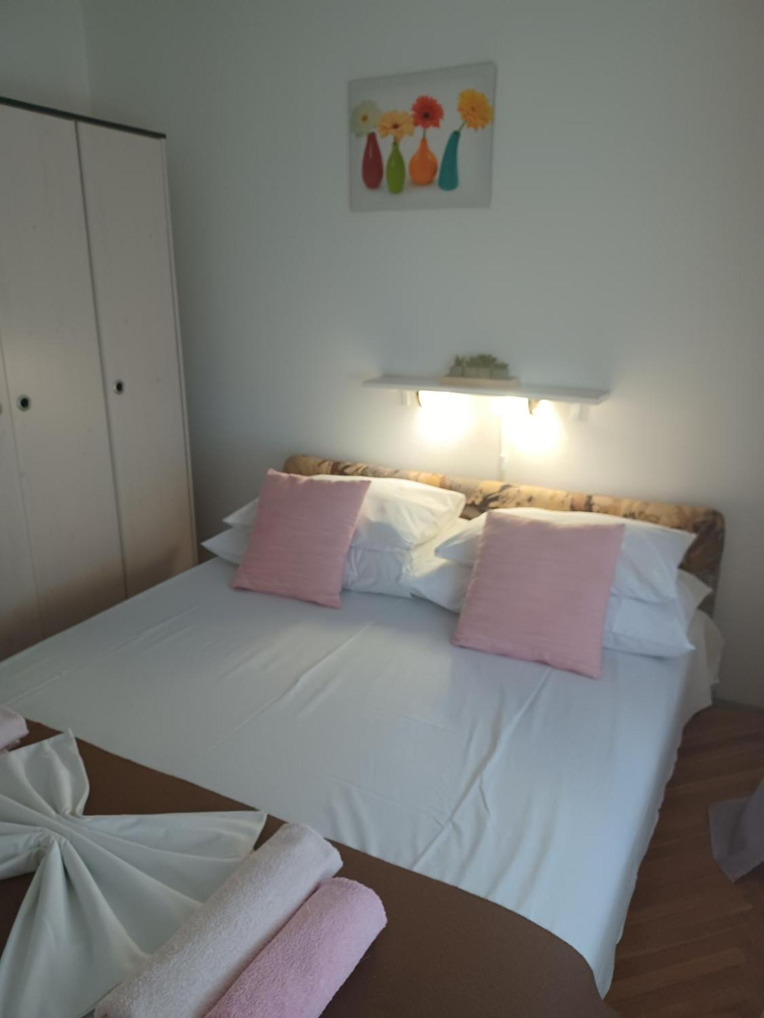 Helen Apartments Crikvenica Ngoại thất bức ảnh